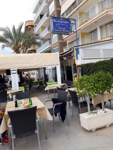 Ресторан Restaurante Deni's  в  Торревьехе