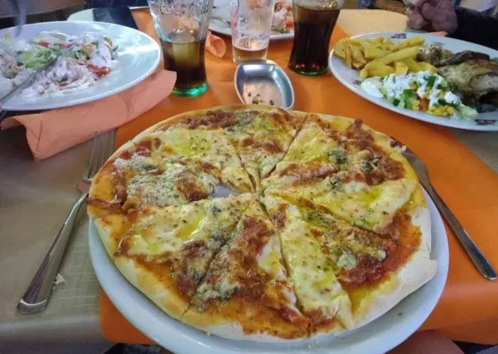 Ресторан "Restaurante Deni's"