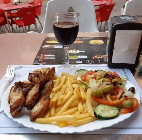 Бар Bar Europa  в  Торревьехе