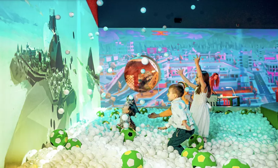 Развлекательный центр Hello Park  в Москве: Игры,