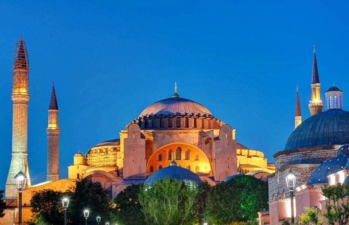 Собор Святой Софии (Ayasofya) в Стамбуле: Достопримечательность , Архитектура, Экскурсия,