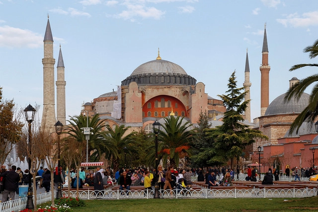 Собор Святой Софии (Ayasofya) в Стамбуле: Айа София, Архитектура города, Старый город, Экскурсия,