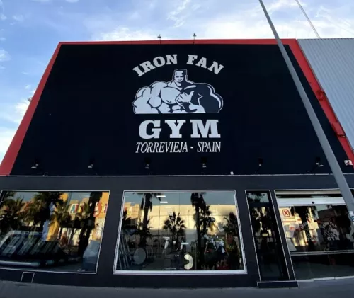 Фитнес клуб Iron Fan Gym  в  Торревьехе