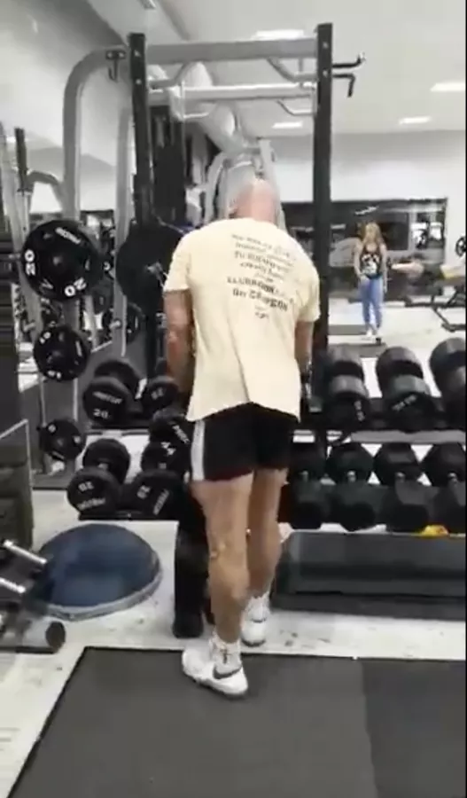 Фитнес клуб Iron Fan Gym в Торревьехе: Фитнес, Сила, Качалка,
