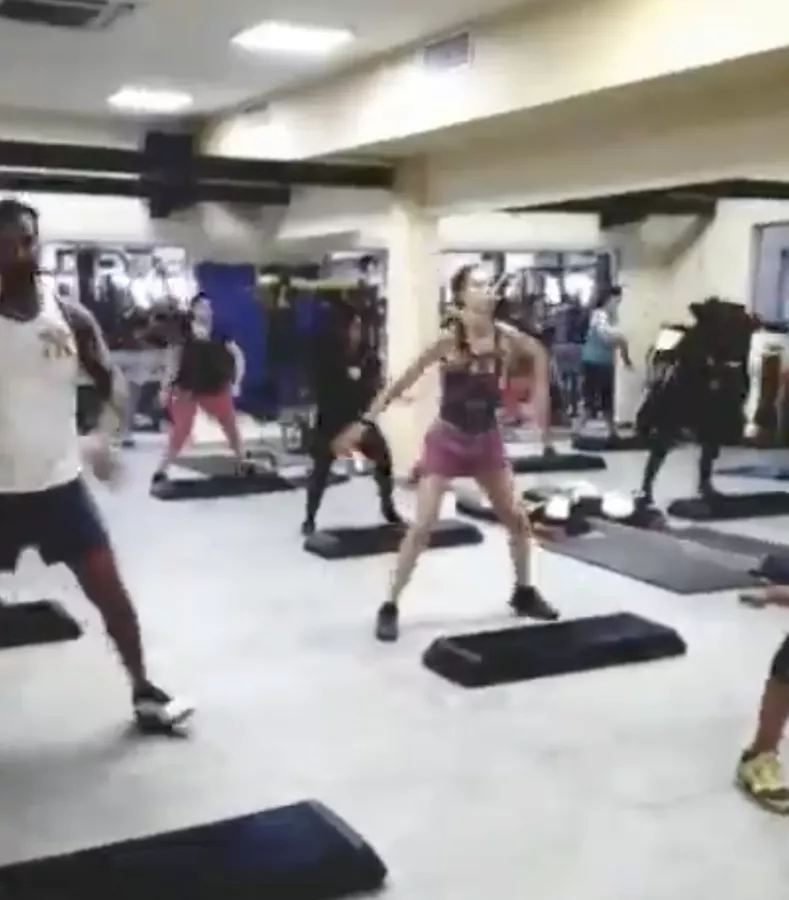 Фитнес клуб Iron Fan Gym в Торревьехе: Фитнес, Сила, Качалка,