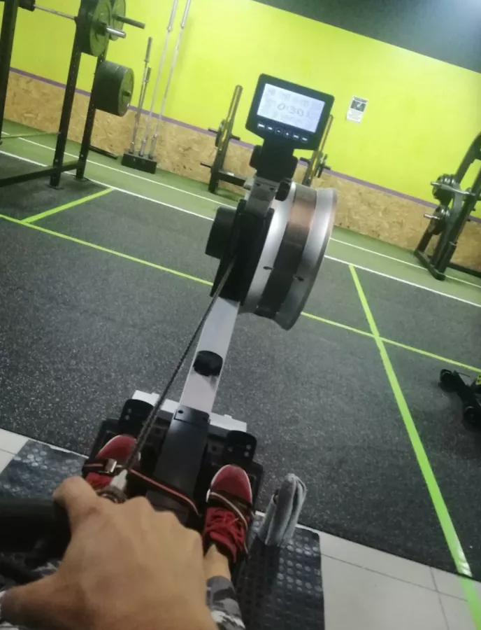 Спорт зал ViveFit в Торревьехе: Фитнес, Качалка, Мышцы, Тренровка, Зал,