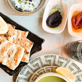 Ресторан с видом на Босфор Roof Mezze 360 в Стамбуле: Ресторан с видом, На крыше, Вкусная еда , Босфор ,