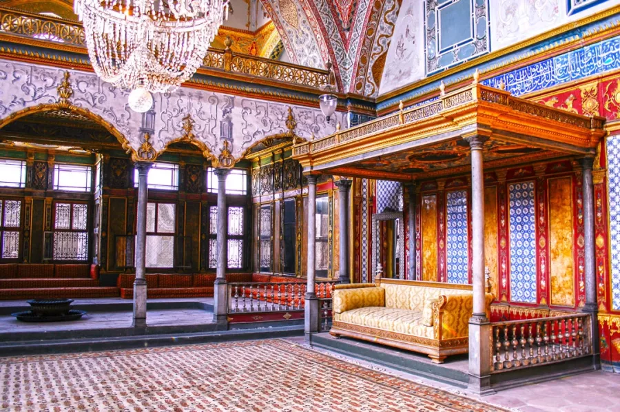 Главный дворец Османской империи Топкапы в Стамбуле: Архитектура , История Стамбула , Старый город, Дворец, Экскурсия,