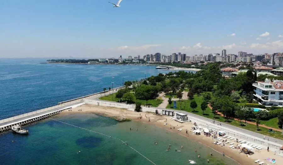 Пляж Гюнеш во Флория (Güneş) в Стамбуле: Отдых на море, Пляжи Стамбула, Гюнеш, Шезлонг, На Море,
