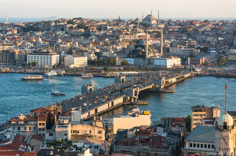 Галатский мост ( Galata Köprüsü) в Стамбуле: Разводные мосты, Прогулка, Набережная , Архитектура ,