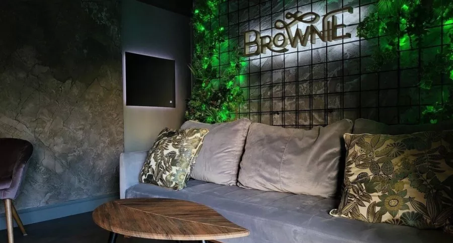 Cafe & Lounge Brownie в Минске: Ресторан, Кафе, Лаундж, VIP-комната, Ланч-меню, Центр города, Вкусная Еда,