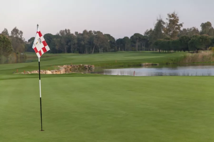 ANTALYA GOLF CLUB в Белек: Гольф Клуб, Гольф-Академия, Гольф Турниры, Игра в Гольф,