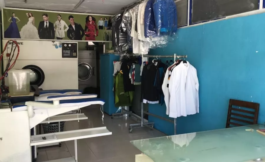 ISPARTA - Прачечная, Химчистка ковров и мебели в Белек: Стирка ковров, Стирка паласов, Химчистка мебели, Прачечная,
