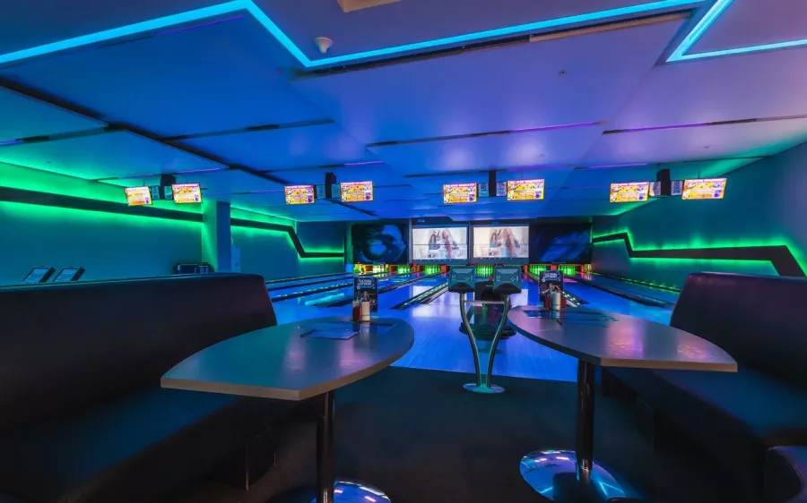 Развлекательный центр LaserLand в Москве: Лазертаг, Боулинг , День рождение, Корпоратив , Развлечения, VR,