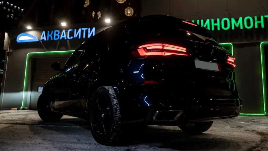 Автомойка Аквасити в Москве: Шиномонтаж, Дейтелинг, Химчистка авто, Антибактериальная обработка авто, Ремонт авто, СТО,