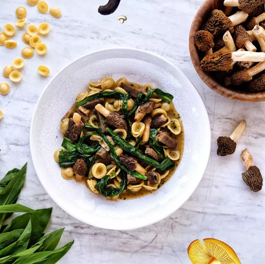 Ресторан Mushrooms в Москве: Пицца, Грибы, Итальянская кухня, Смотровая площадка, Доставка еды , Морепродукты,