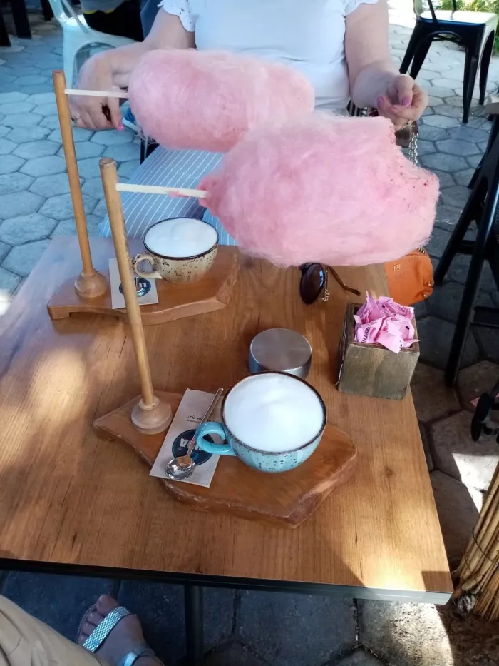 Кафе "Luna Garden"