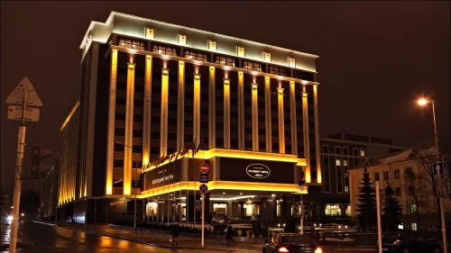 Президент-Отель 5*  в  Минске