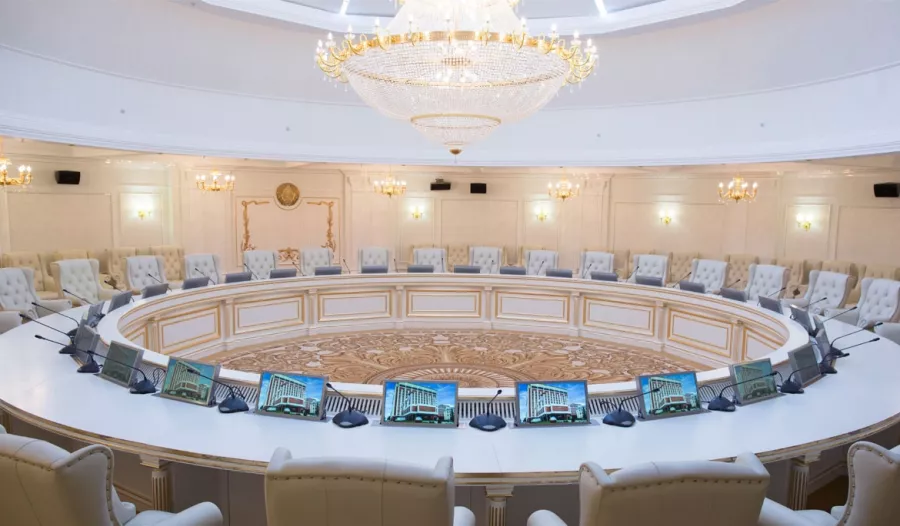 Президент-Отель 5* в Минске: Отель, Гостиничный комплекс, Номера, Жильё, Ресторан, Бизнес-помещение, Конгресс-холл, Конференц-зал, Бассейн, СПА,