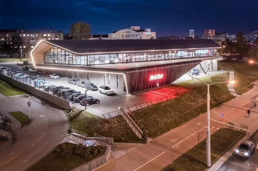Фитнес-клуб World Class в Минске: Фитнес-клуб, Фитнес, Развиваться, СПА, Бассейн, Тренажёры, Зона боевых искусств, Групповые тренировки,