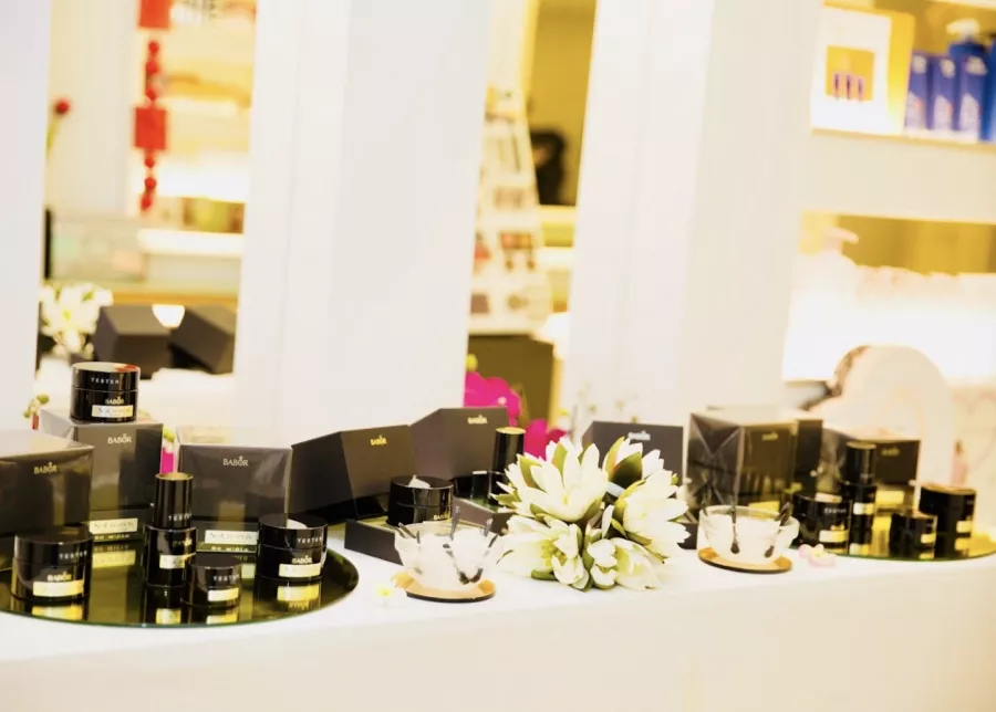 Салон красоты Bambú Centro de Estética в Аликанте: Красота , Волосы, Стрижка, Ногти, Педикюр, Маникюр ,