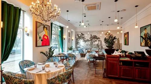 Ресторан Charlie  в  Минске