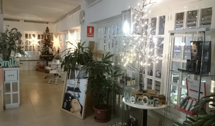 Салон красоты "WARMI BEAUTY CARE"