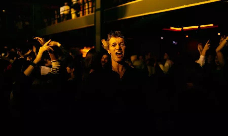 Ночной клуб Club 58 в Минске: Ночной клуб, Бар, Коктейли, Танцы, Танцпол, Музыкально, Не пропусти, Вкусная Еда,