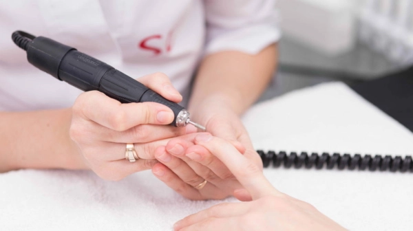 Салон красоты Beauty Time в Минске: Студия красоты, Ногти, Маникюр, Педикюр, Волосы, Стрижки, Косметология, СПА, Макияж, Коррекция фигуры, Инъекции, Дерматология, Брови, Ресницы,