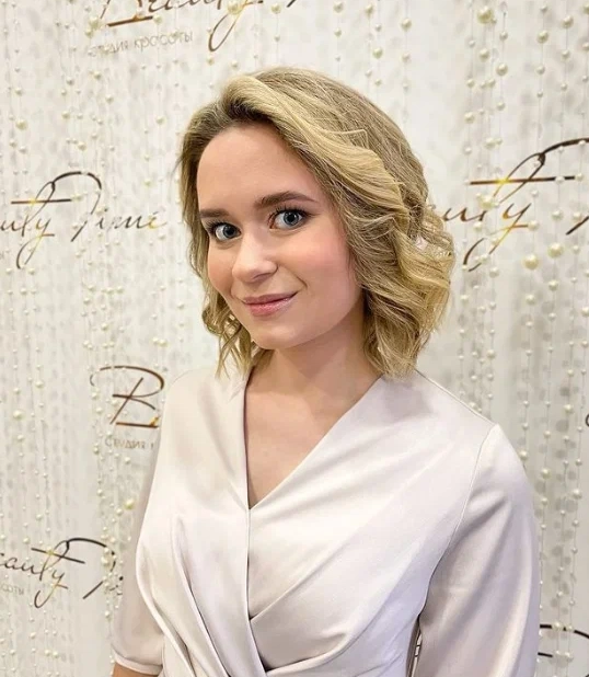 Салон красоты Beauty Time в Минске: Студия красоты, Ногти, Маникюр, Педикюр, Волосы, Стрижки, Косметология, СПА, Макияж, Коррекция фигуры, Инъекции, Дерматология, Брови, Ресницы,