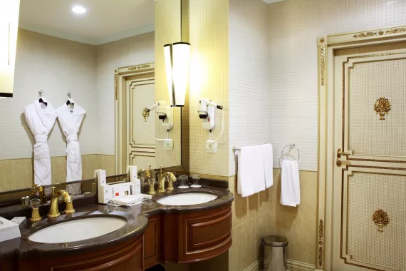 Отель "Crowne Plaza" 4*