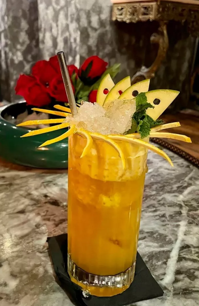 Бар "Oculto Alicante"