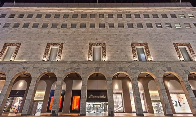  Торговый центр "Rinascente Milano Piazza Duomo"
