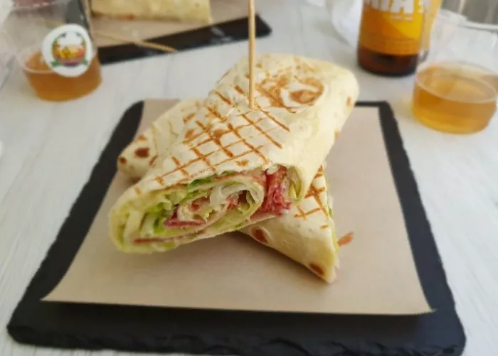 Ресторан "Toast & Roll"