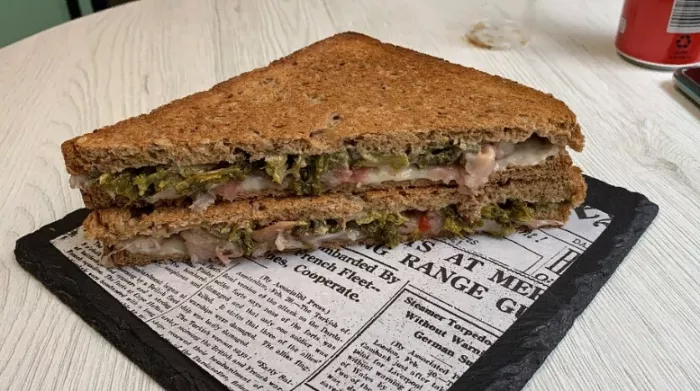 Ресторан "Toast & Roll"