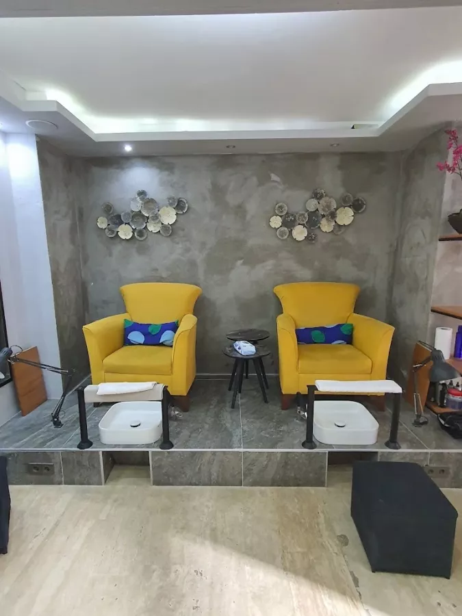 Салон красоты Beautyfactory в Анталии: Салон красоты, Ресницы, Брови, Макияж, Маникюр, Красота,