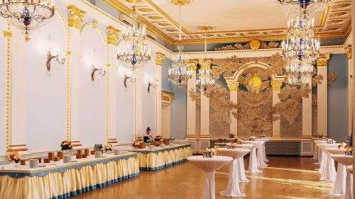 Дворцово-парковый комплекс Dipservice Hall  в  Минске