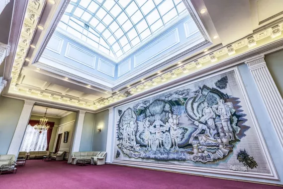 Дворцово-парковый комплекс "Dipservice Hall"