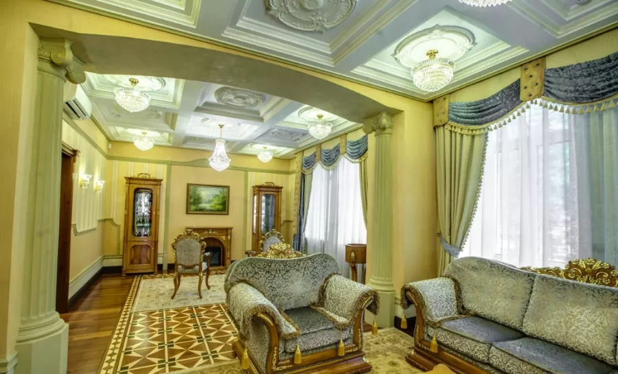 Дворцово-парковый комплекс Dipservice Hall в Минске: Банкетный зал, Мероприятия, Не пропусти, Торжества, Площадка для мероприятий, Аренда залов, Домики, Гостиница, Номера,