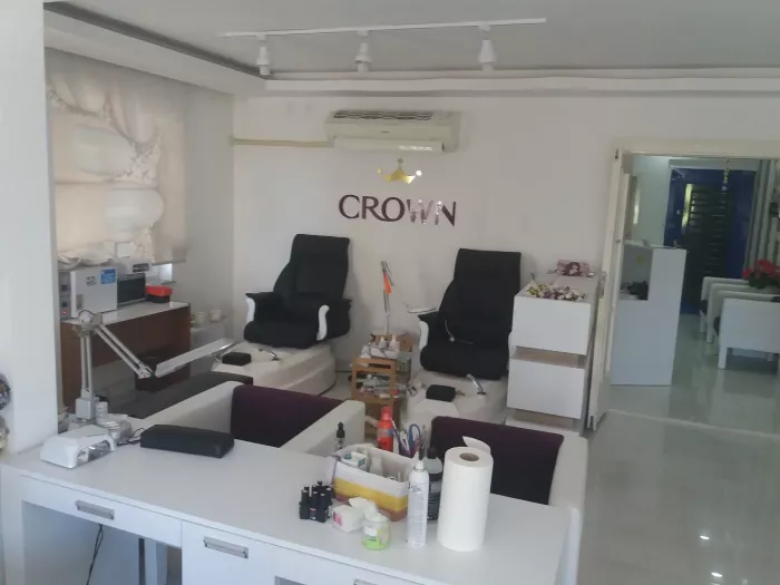 Салон красоты "Crown Beauty Salon"