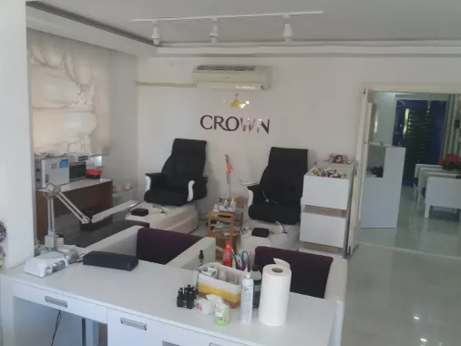 Салон красоты "Crown Beauty Salon"