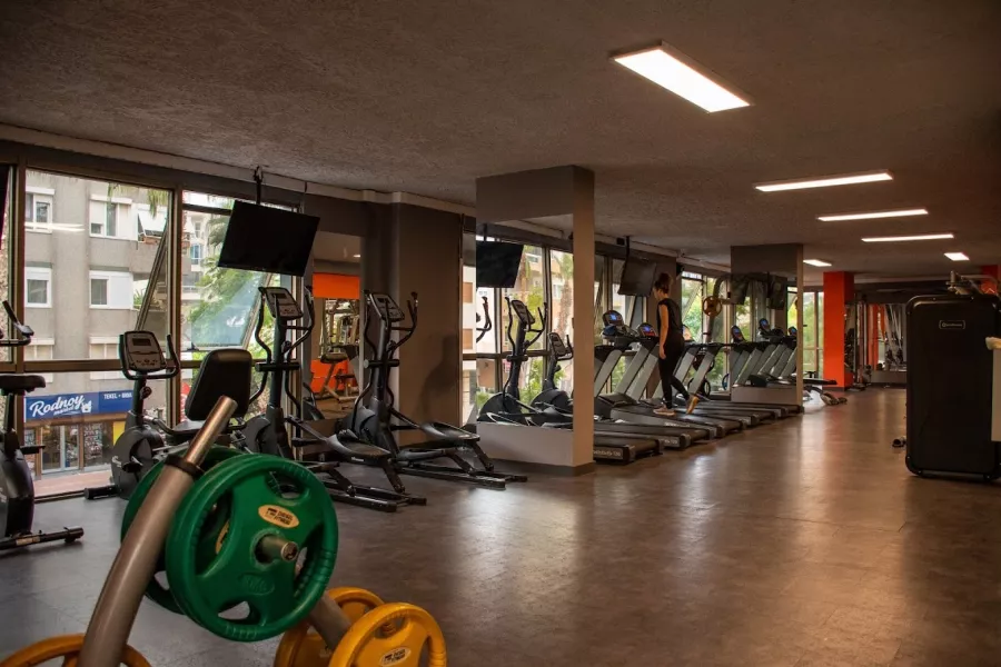 Тренажерный зал Talo Fitness Club в Анталии: Развитие,