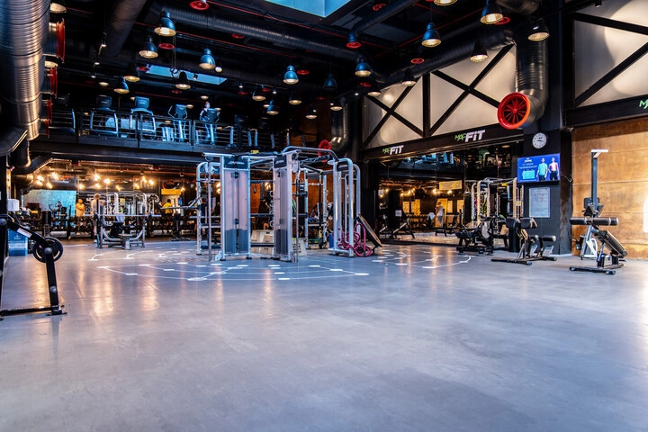 Тренажерный зал MACFit Lara в Анталии: Тренажерный зал, Спортивный зал, Фитнес-клуб, Развиваться,