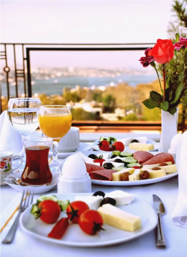 Agora Life Hotel в Стамбуле: Отель в центре , С видом на море, Вид на Босфор, Терасса,