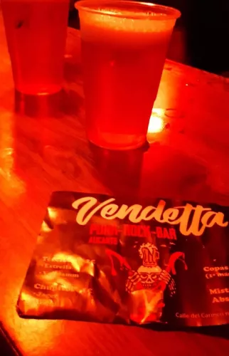 Бар vendetta rockbar  в  Аликанте