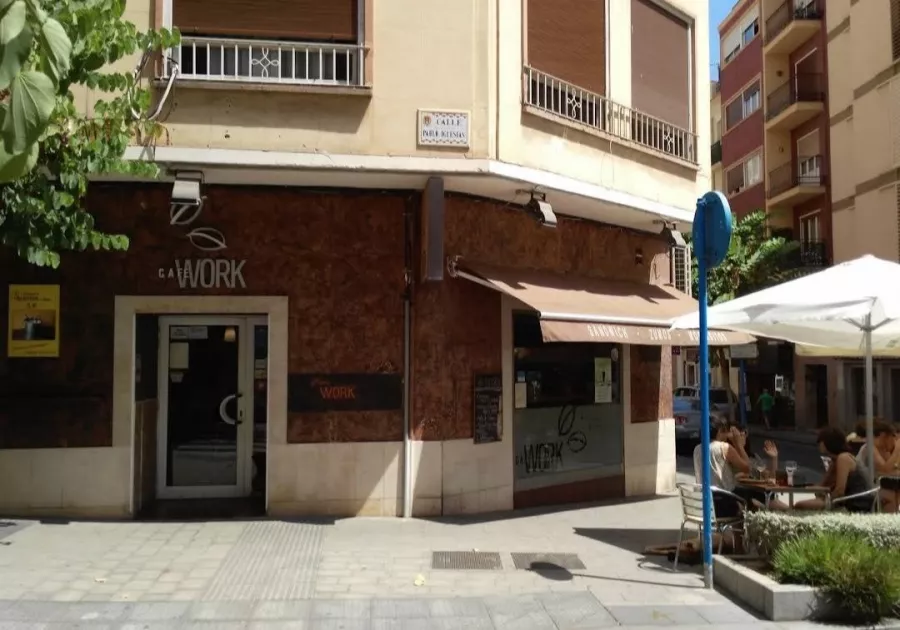 Кафе Café Work в Аликанте: Напитки, Бар, Вкусно, Кафе, Бургеры, Кофе, Еда,