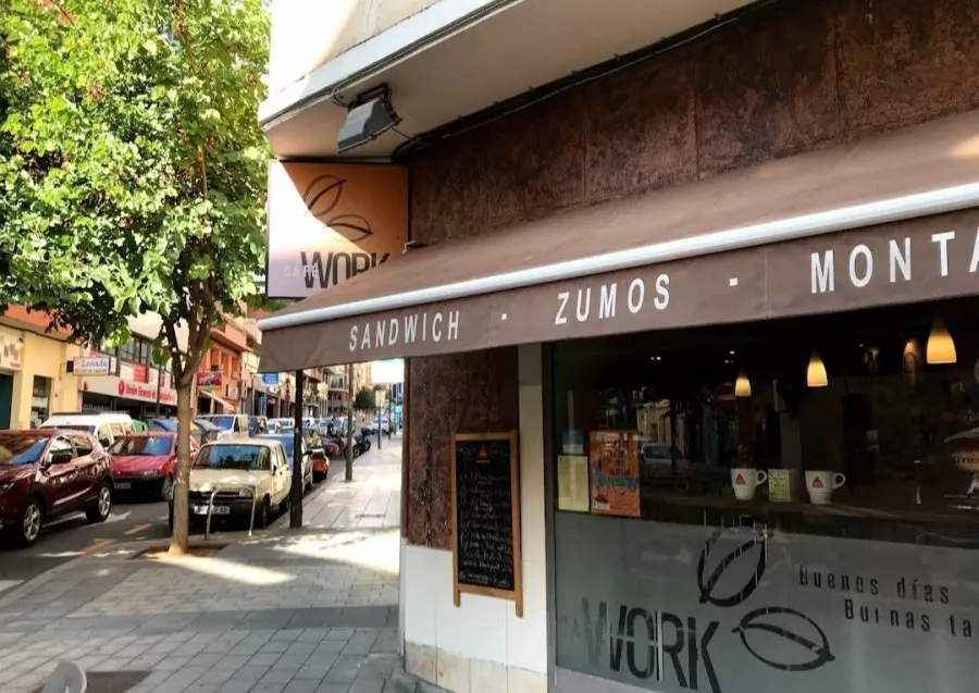 Кафе Café Work в Аликанте: Напитки, Бар, Вкусно, Кафе, Бургеры, Кофе, Еда,