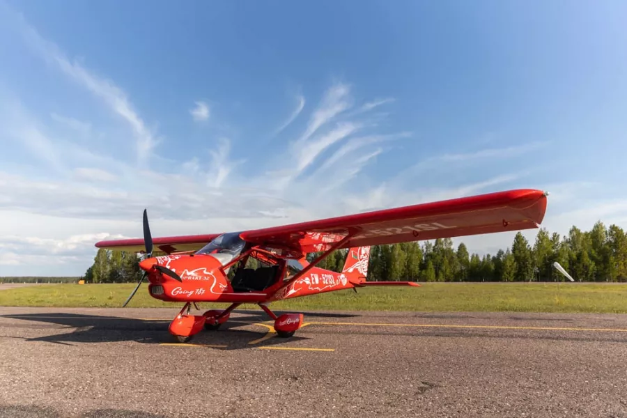 Обзорные полёты SkyFly в Минске: Самолёты, Обзорные полёты, Школа пилотов, Аренда самолётов, Обучение пилотов, Воздушные экскурсии, Ознакомительные полёты,