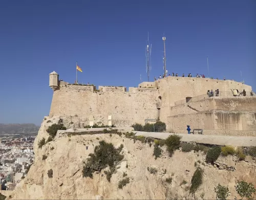 Замок Santa Bárbara  в  Аликанте