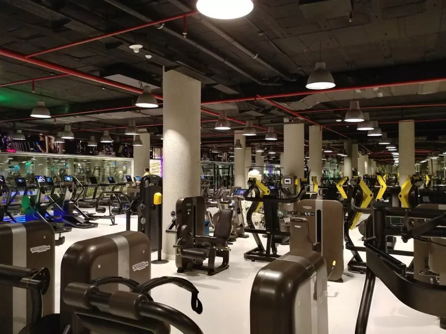 Тренажерный зал Awaros Gym в Анталии: Развитие, Массаж,